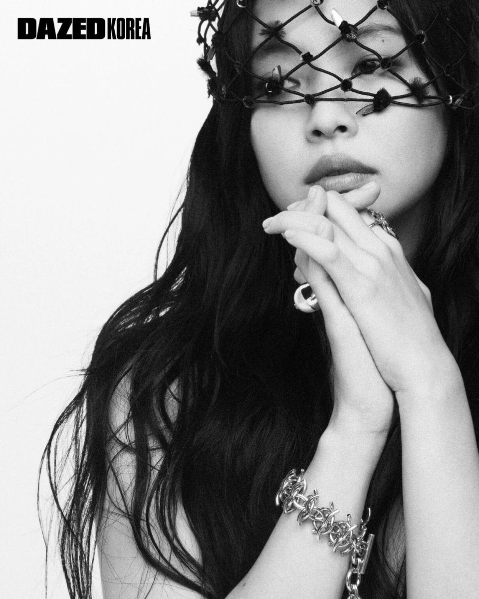 Jennie Global Union tweet media