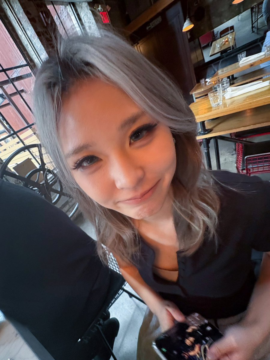 清妤online tweet media