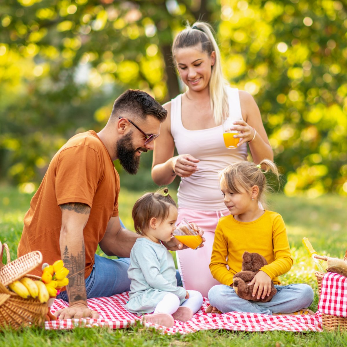 FairfieldDuncan's tweet photo. If you're searching for an enjoyable way to spend a school break, vacation, or long weekend, the articles at Experience Spartanburg can guide you to a day filled with family-friendly fun in Spartanburg! Check it out here: https://t.co/JDarjIhmNY #experiencespartanburg https://t.co/NZUTfCbDKS