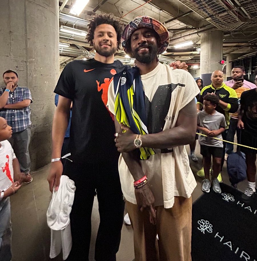 the_det_times's tweet photo. Come help Detroit Basketball win a championship @KyrieIrving. 🔥 https://t.co/3HR0k7LkUU
