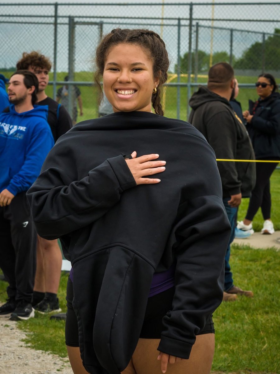 Maumee Track & Field tweet media