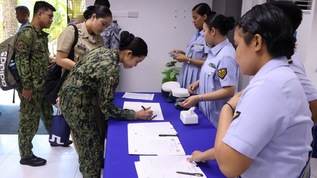 Philippine Coast Guard tweet media