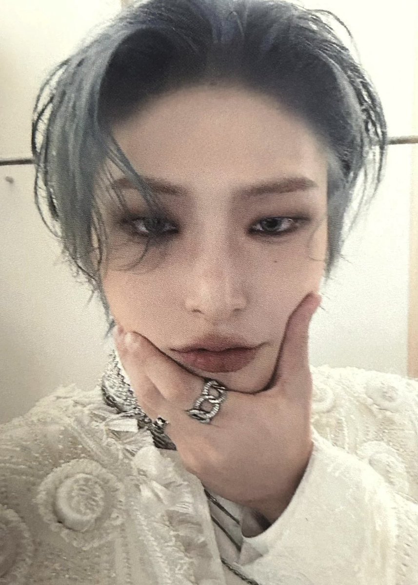 kim ✮˚. ᵎᵎ 𖦹彡⋆｡˚ tweet media