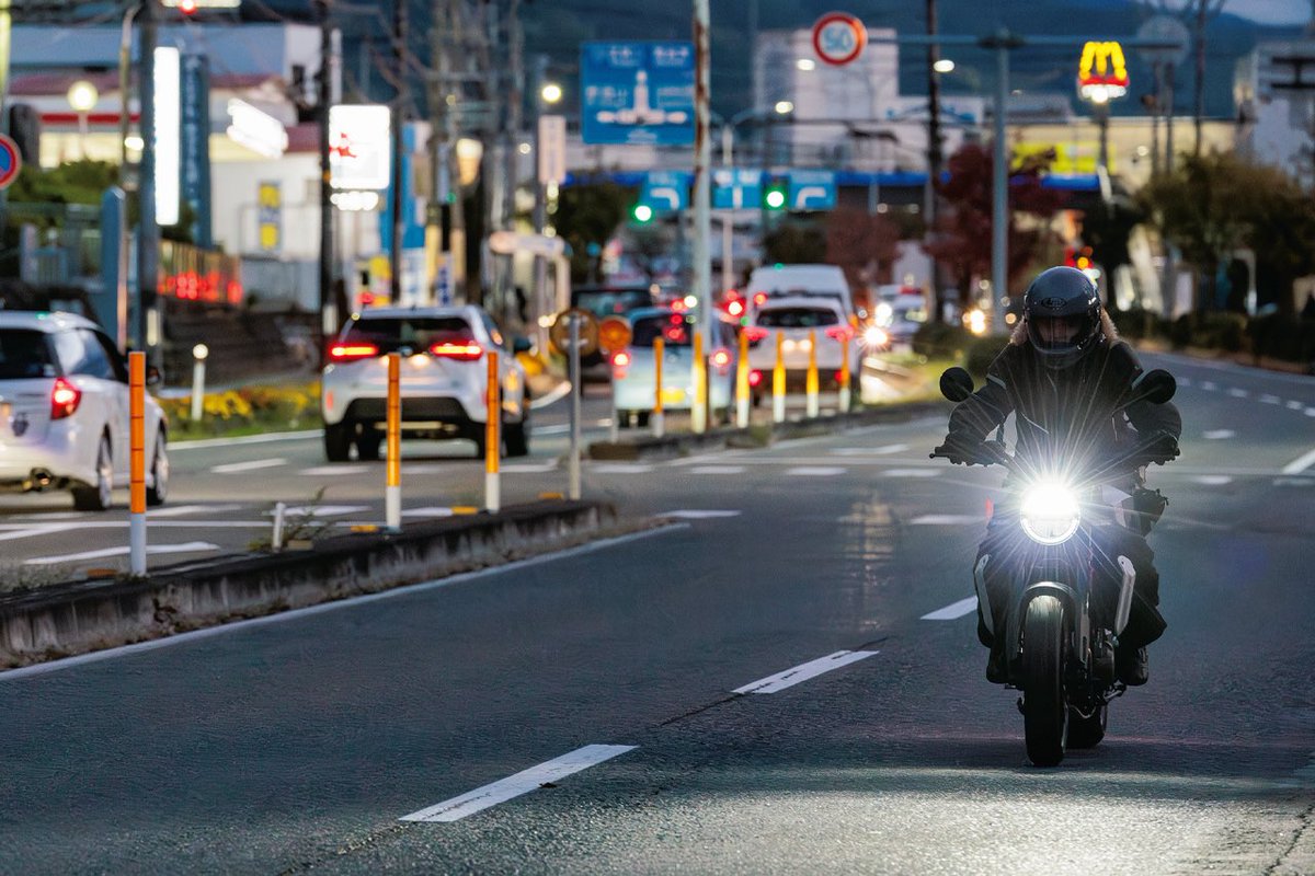 Accela@バイク記事紹介 tweet media