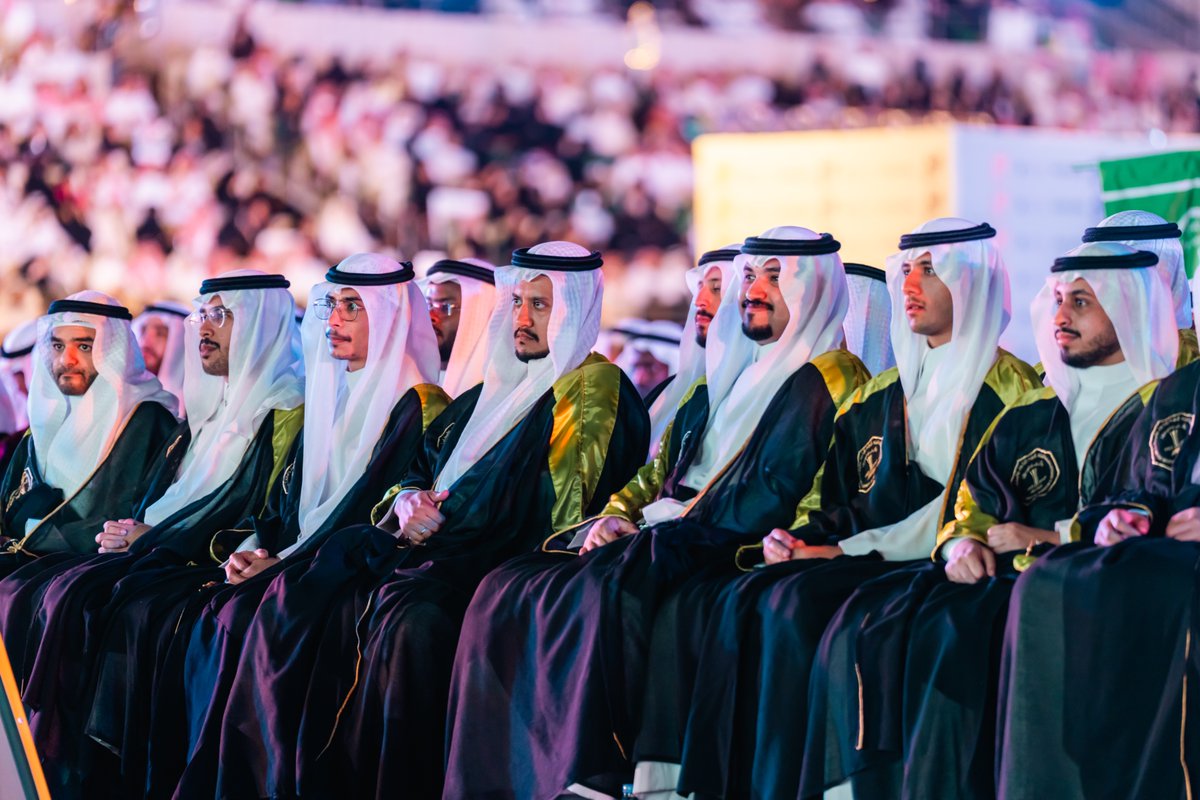 KFUPM_ENG's tweet photo. Today, we celebrate years of dedication and achievement πβ¨
Congratulations to the graduates of #Class_56 at #KFUPM on this proud milestone.
Wishing you continued success in the journey ahead! π https://t.co/e0xRWNNSpn