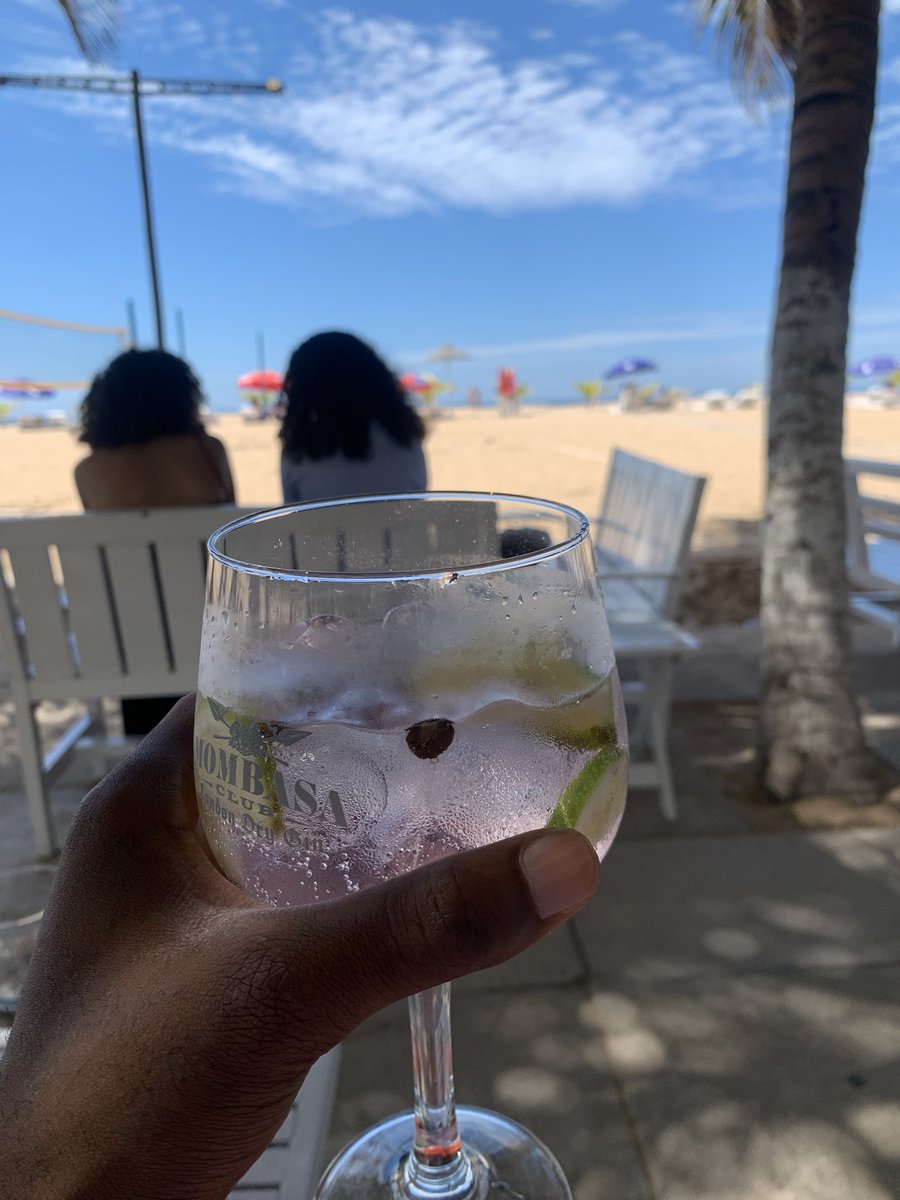 rafaelrayy_'s tweet photo. mente leve, zero pressa. 
#verão #summer https://t.co/aEA3hyRKX7