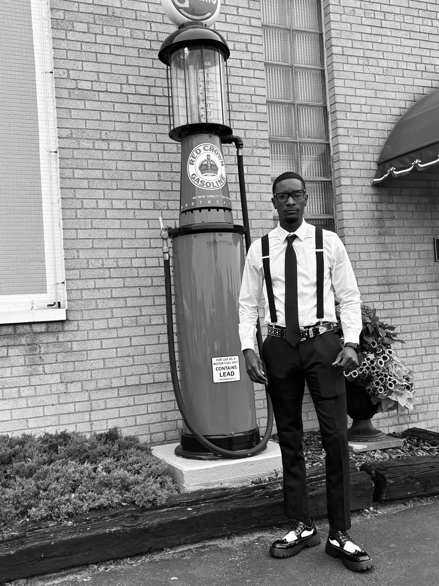 nolimitdood's tweet photo. 27 Years &amp; Feel Like I Done Seen Double That Happy Birthday To Ah Young Vet 🍾 #FREEDON #LLTREY #LLMOODA https://t.co/waAcVaEAeF