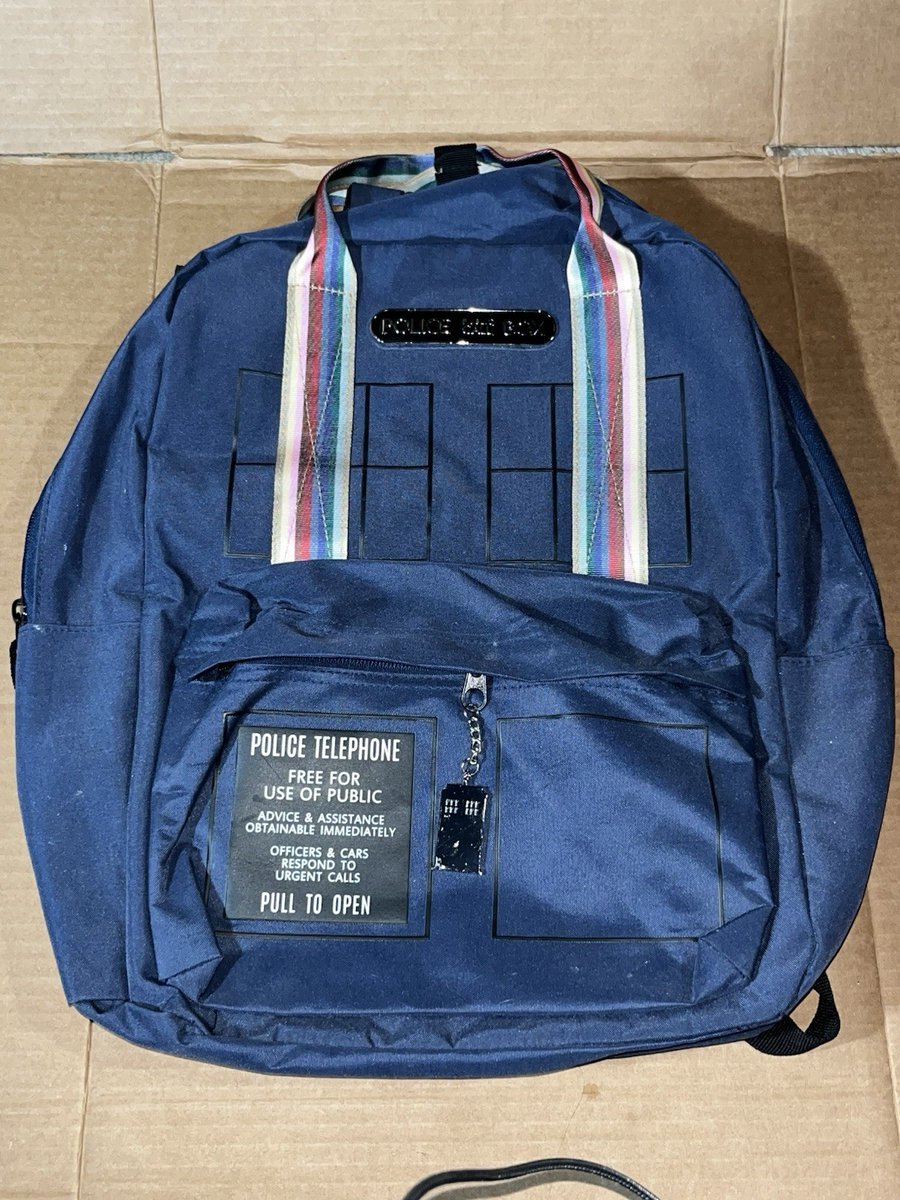 timelordrecall's tweet photo. Thirteenth Doctor TARDIS Double Handle Backpack  
🔗 https://t.co/66nNxCbvyR  
 #ad https://t.co/fXNVb92RPd