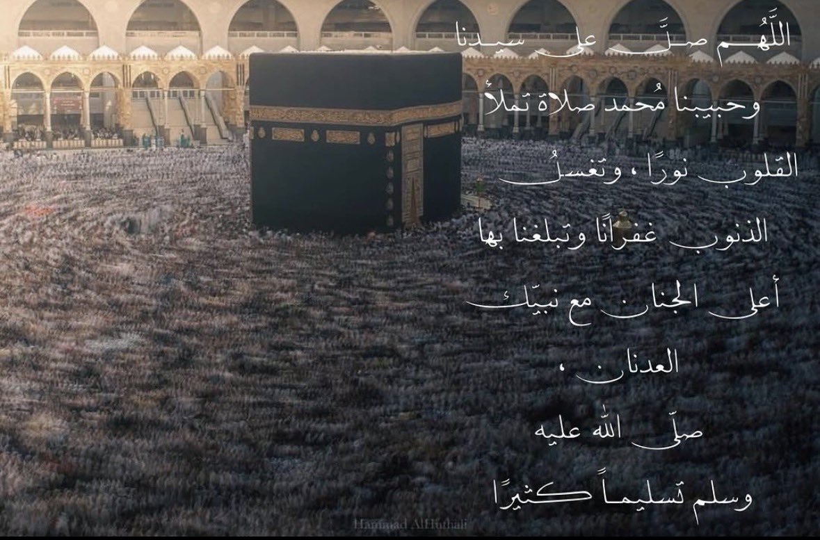 ✯ tweet media