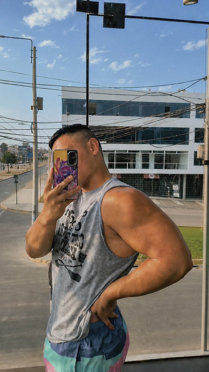 Mr. Brando 🔥 tweet media
