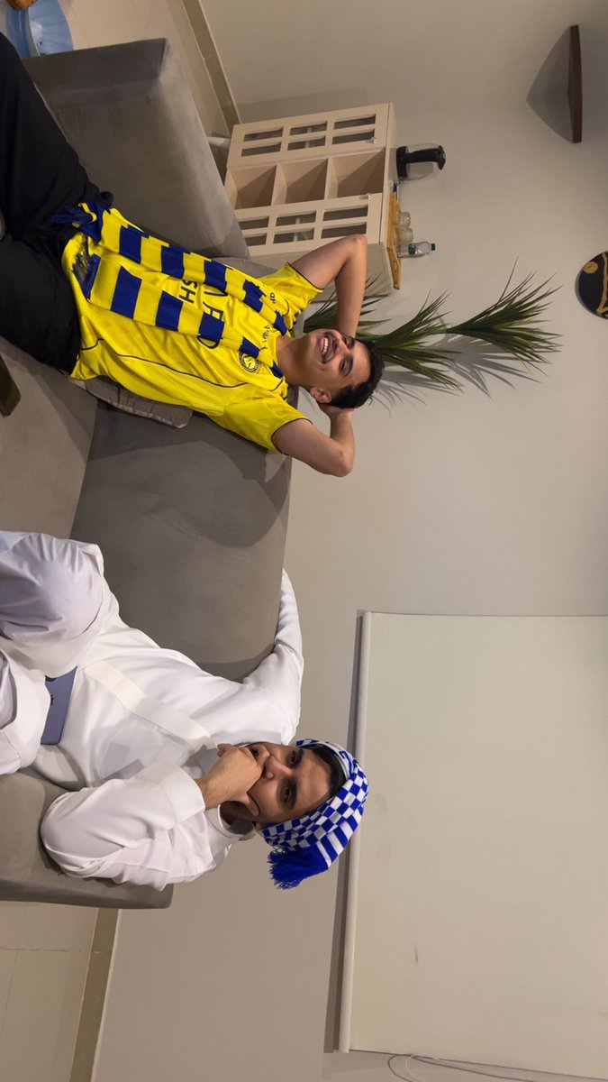 1llulr's tweet photo. شكرا ياعالمي على الفرحه بيرثدي ودورري💛 https://t.co/41EI9KiFOT