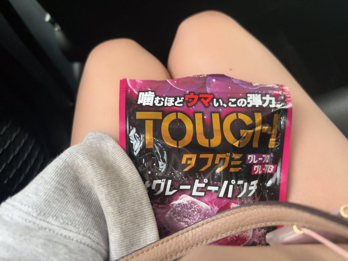サメ tweet media
