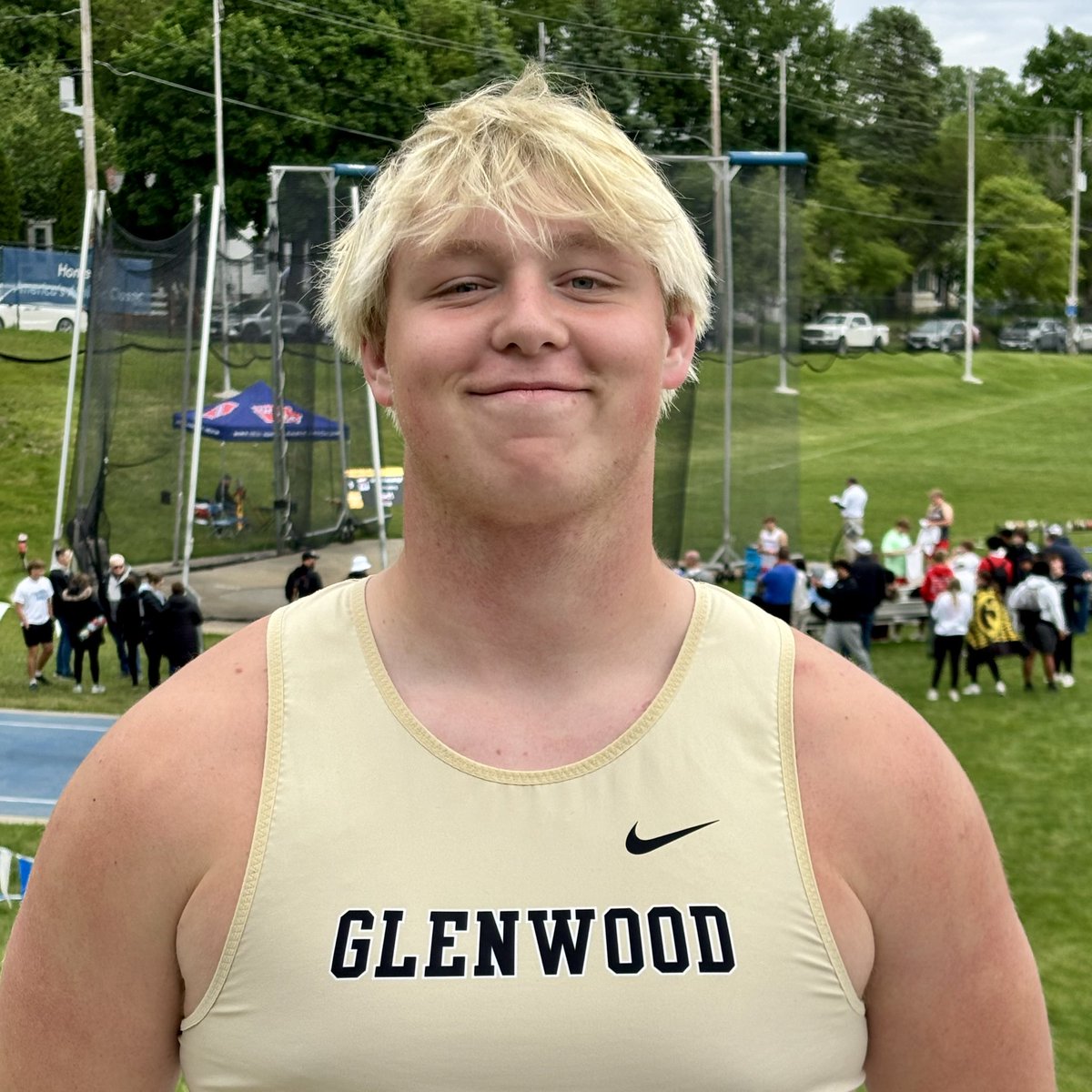 GlenwoodTrack's tweet photo. Todd Schmitt finishes 14th in 3A Discus w/ a 150’9” toss. https://t.co/RCBLhMGsBs