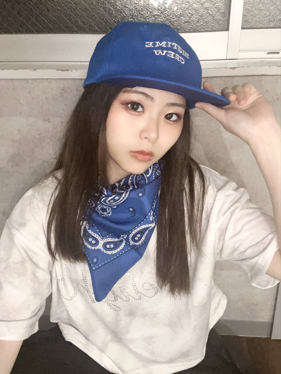 yuha_31's tweet photo. #酒バン #BIGTIMECREW #BTC
ついに本番です!!!💙
朝からわくわくが止まらなくて
頭の中で踊りながらメイクしてました𖦹 ̫ 𖦹♡
だーーいすきな5人と全力でお届けします🔥
3枚目が優羽物販レギュレーションです🩷🪽
ぜひ直接感想聞かせてね〜!っ ̫ ‹ ෆ
飛び込みも大歓迎!!
下北沢WAVERでお待ちしております!
受付で河合優羽とお伝えください🫶🏻
🎟️https://t.co/cFAAPexBRu