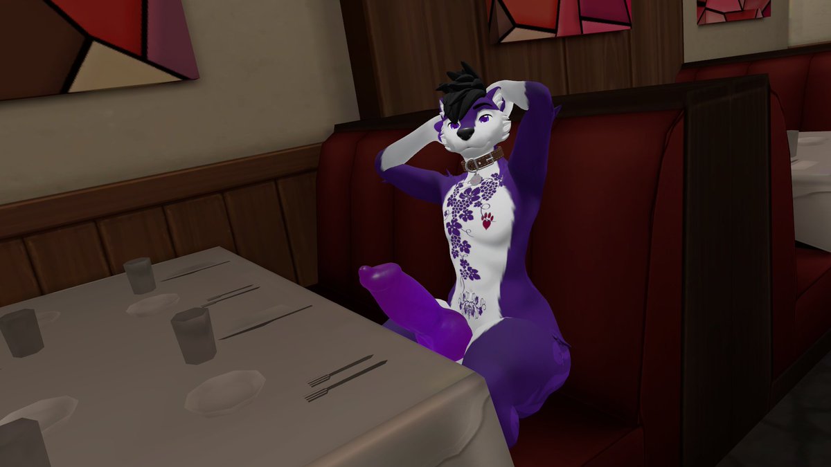 Miniwarforge's tweet photo. I told you this place was great for a dinner date; the scenery is lovely, and the food is amazing... Although you're probably wanting to have a taste of something else, aren't you?~ https://t.co/5SDrd7kcmq