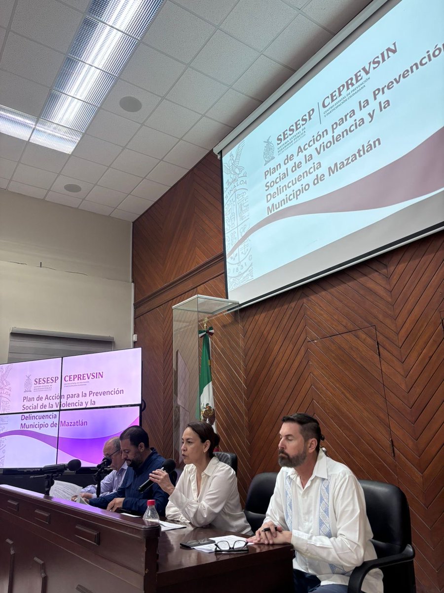 ceprevsin's tweet photo. En el municipio de Mazatlán se generan acciones estratégicas para prevenir la violencia y la delincuencia. 
Durante la 3ra. Sesión Ordinaria del Consejo Municipal de Seguridad Pública, se aprobó el Plan de Acción de Prevención Municipal. https://t.co/t9jB9ZHwRg