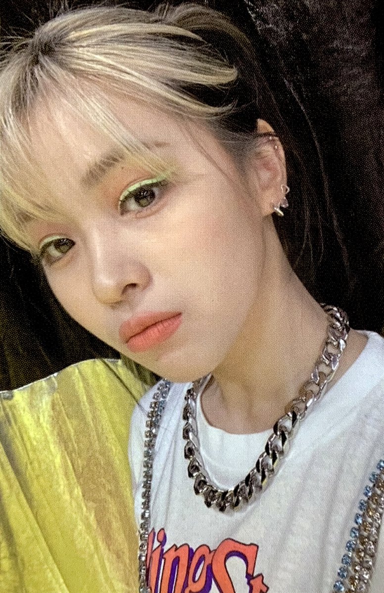 ITZY CRAZY IN LOVE Special Edition Jewel Case ver. 