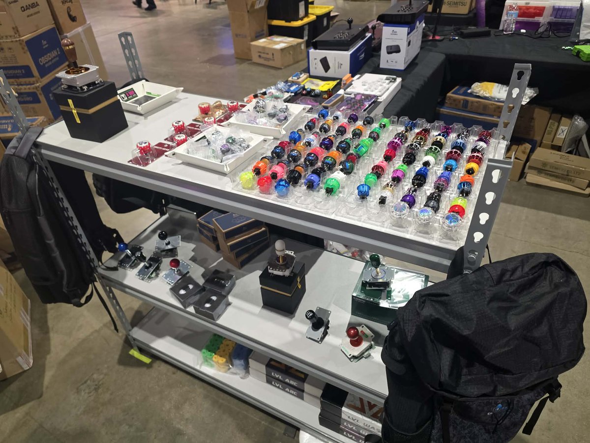 Attasa's tweet photo. #CB26 Attasa booth is almost ready for now

Do your best this weekend and have fun! https://t.co/lFE6ay0gls
