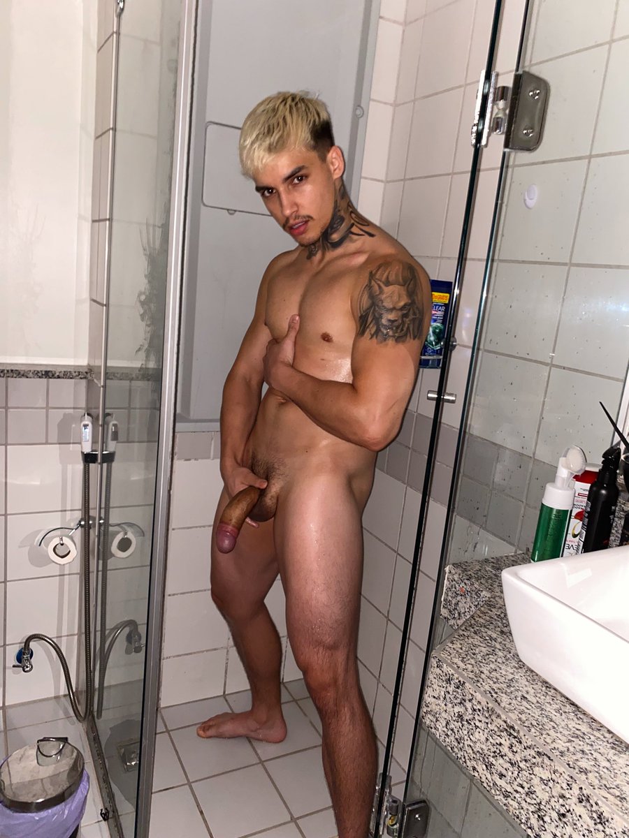 DE LUCCA 🍆🔞 tweet media