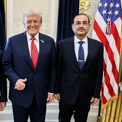 TruthTrumpPost's tweet photo. UPDATE: Pakistan’s military chief traveled to Iran to help mediate negotiations. https://t.co/egsNmQXxZR