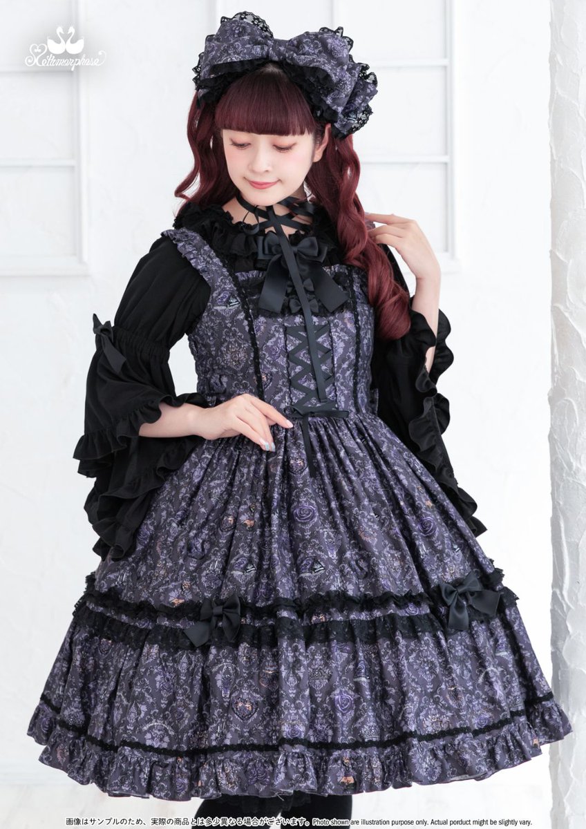 MetamorphoseEng's tweet photo. 🖤🩶Available for Pre-Order🩶🖤
Queen of Darkness and Thorns
https://t.co/NUsj21AvUT
- Frill Lace JSK (Purple Gray)
- Bow Headdress (Purple Gray)
- Princess Wide Sleeve Blouse (Black)
#GothicLolita #rose #throns
#metamorphose #mtdf #Lolitafashion https://t.co/qyqk3WrWKr