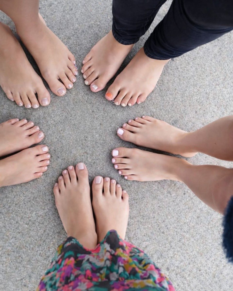 Locura Feet tweet media