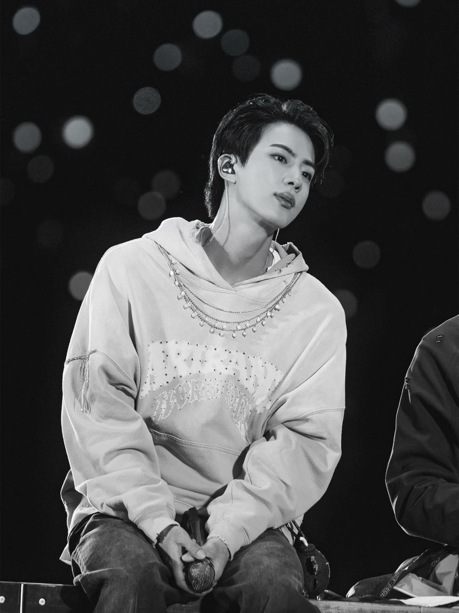 BTS Updates & Translations tweet media