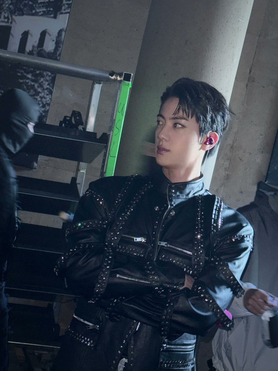 BTS Updates & Translations tweet media