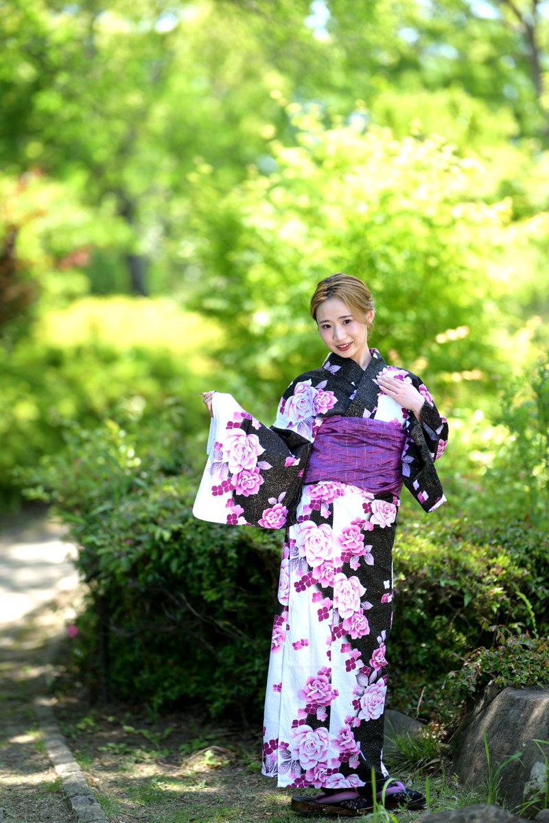 kazudon1107's tweet photo. 東写　風薫る千葉県立柏の葉公園モデル撮影会　　里美さん | かずどんのブログ
 https://t.co/JMQ141ji3r #Amebaブログ #アメブロ #柏の葉公園
#里美
#東写
#浴衣　
里美さん　@village__beauty https://t.co/7n0Z0gcSDw