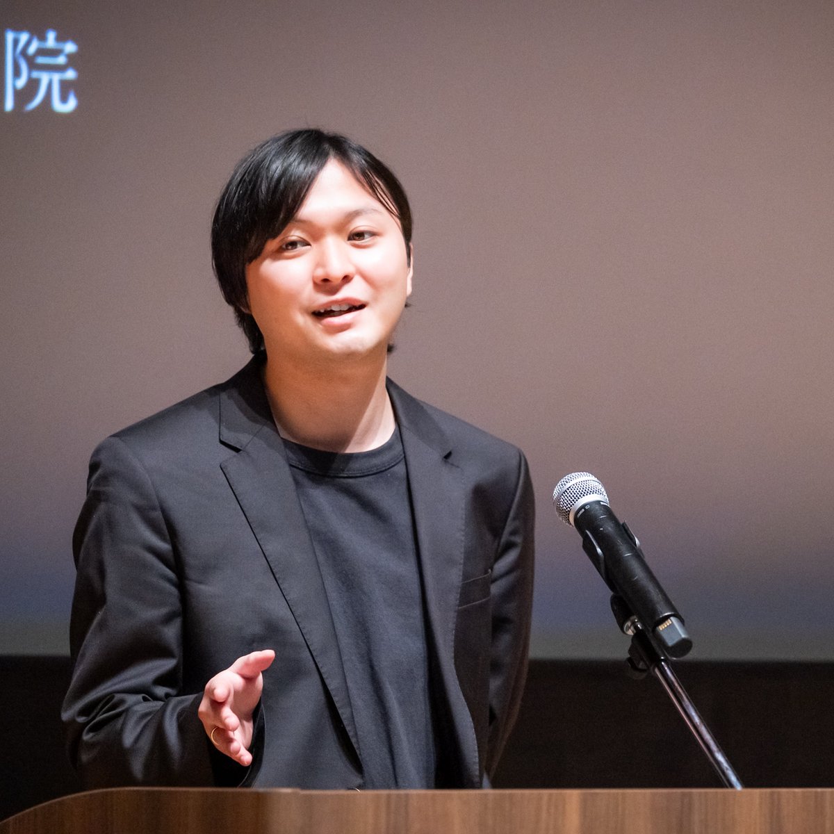 zero_highschool's tweet photo. うまくいく人の共通点は、「素直さ」と「行動量」だと思います👀
成功する人は、アドバイスをちゃんと聞いて、とにかく試す。
人生は結局「試行回数ゲー」なのです💥
by. ゼロ高 CFOー中野達哉

💻ゼロ高Zoom説明会 お申し込み👇
https://t.co/agxo5Ck5Gx

#ゼロ高 #高校生 #教育 @takapon_jp https://t.co/2PGHbmQGs7