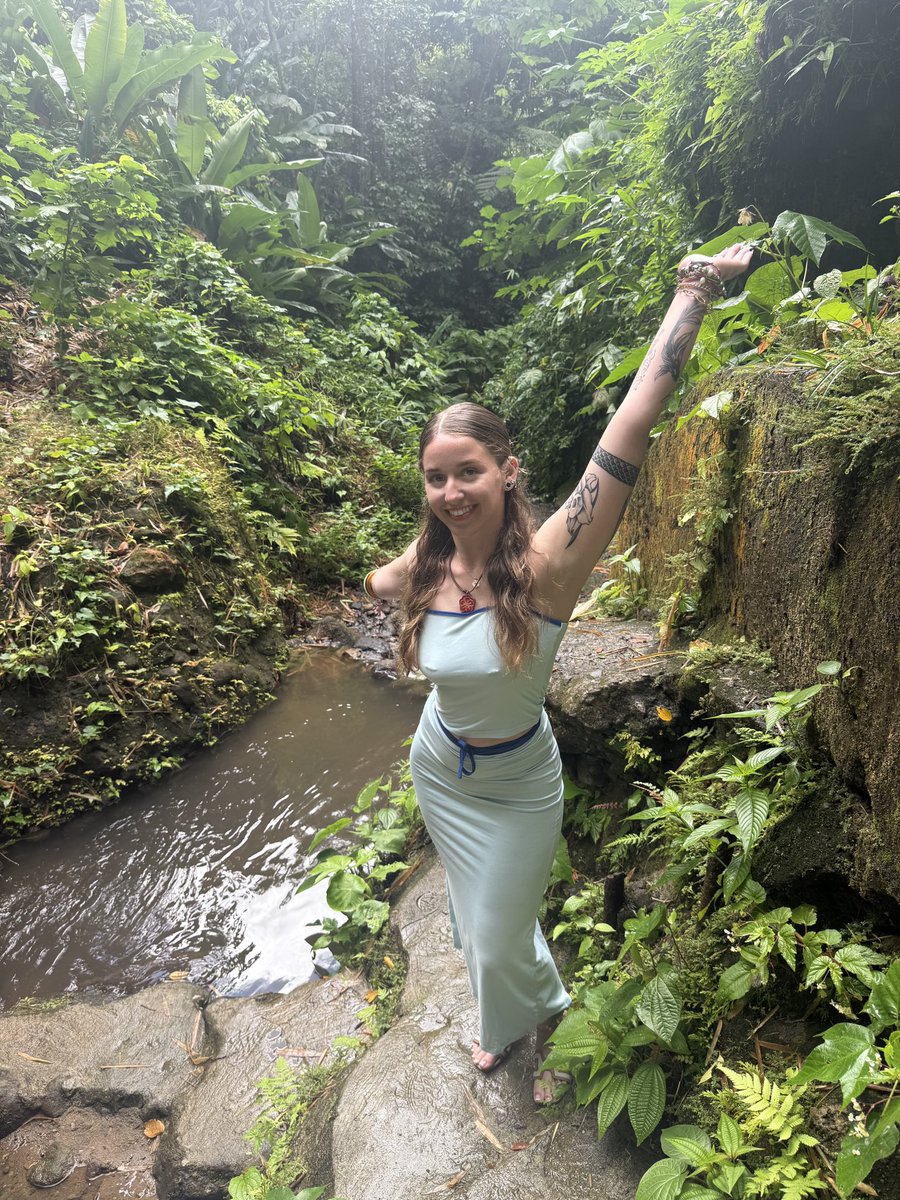 avataralyssaa's tweet photo. St. Lucia https://t.co/OSSK0rHjjJ