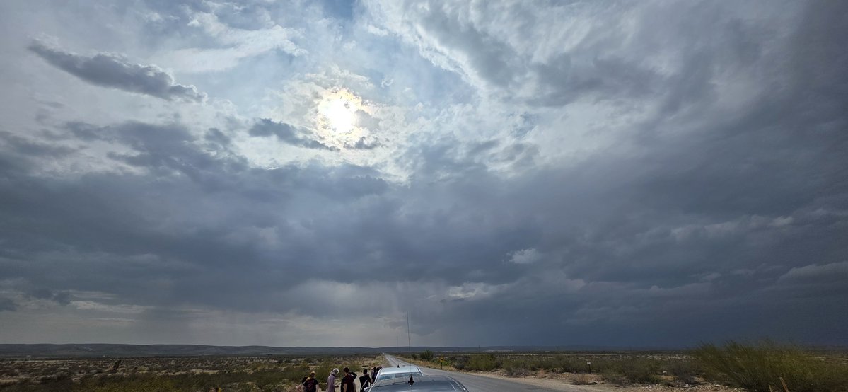 ValpoWeather's tweet photo. Day 3 | Wichita Falls, TX → Tucumcari, NM

We made our way into New Mexico, where we set up shop in the Carlsbad Area! We watched some cells develop over the Guadalupe Mountains and saw some good rain before heading to Roswell to Alien Chase for dinner. https://t.co/fuoieZJP0j