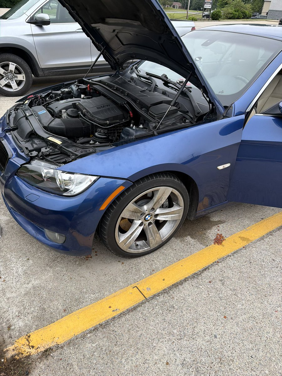 0rangeChevrolet's tweet photo. would not do again https://t.co/JrGsomrcAm