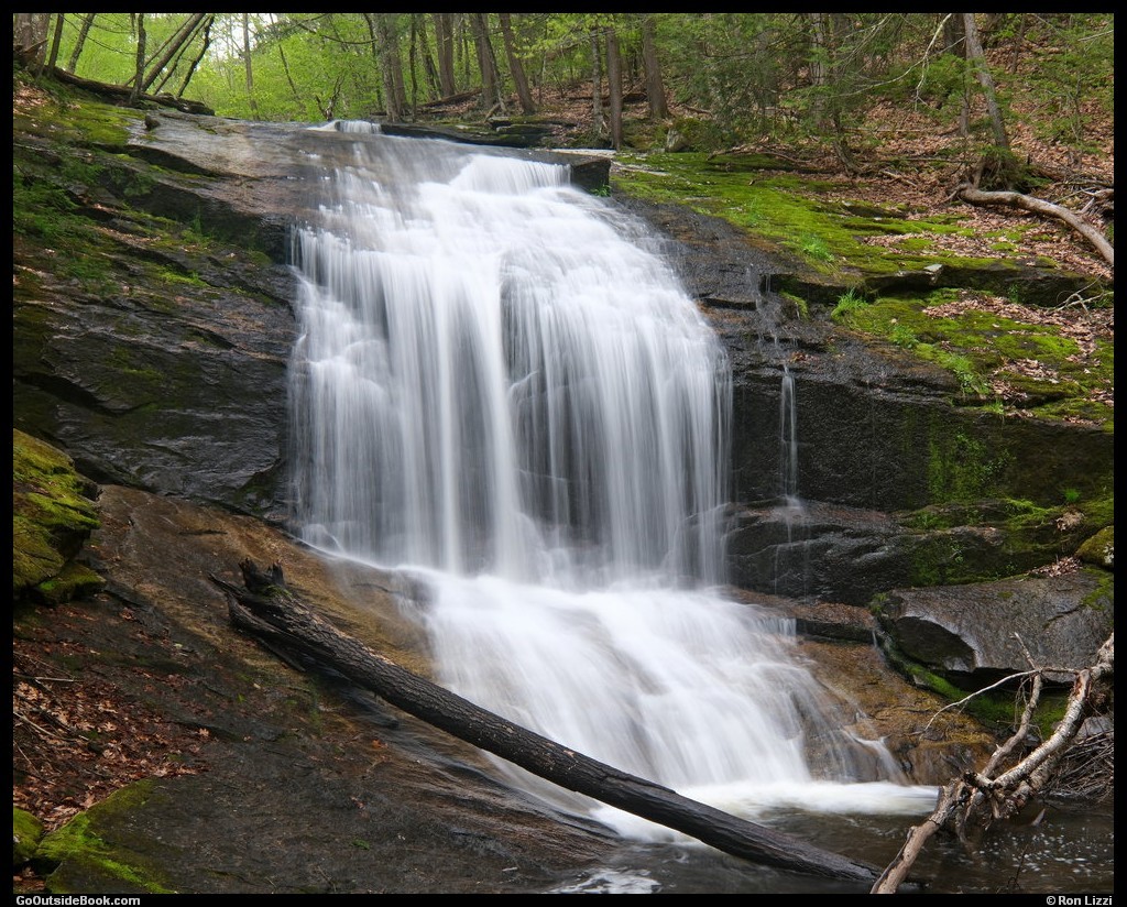 GoOutsideBook's tweet photo. Chapel Falls in Ashfield, Massachusetts.
#waterfall https://t.co/QFTJJboxs8