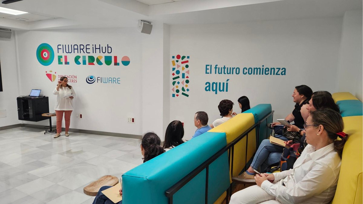 CircularFAB tweet media
