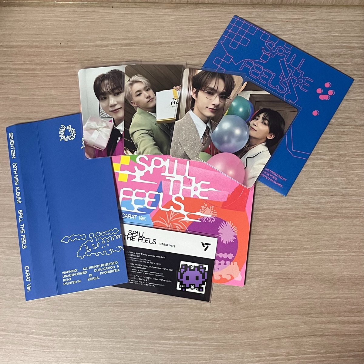 cessakartz's tweet photo. [new mail]

 — ୨୧ another entry for being an impulsive buyer !! I bought Spill The Feels Carat Version and I pulled Vernon 💙

t. jeonghan, jun, hoshi, seungkwan, vernon, spill the feels carat ver.

#sesabuys #sesacollects https://t.co/VAA9DhrzcD
