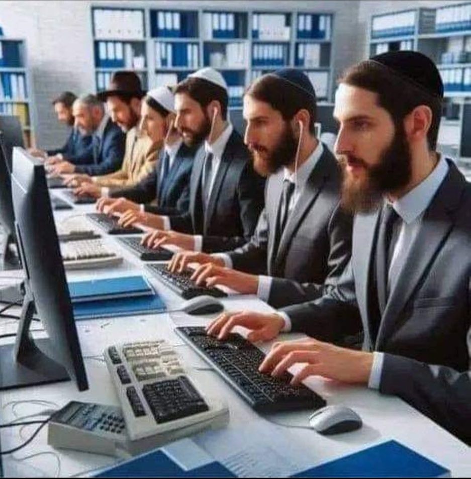 oleodedieu's tweet photo. @coeurdesmamans @JLMelenchon C'est juste tes collègues de travail, les bot israeliens qui bossent dur 😂
Le monde sait... https://t.co/Ge5f0aaSE9