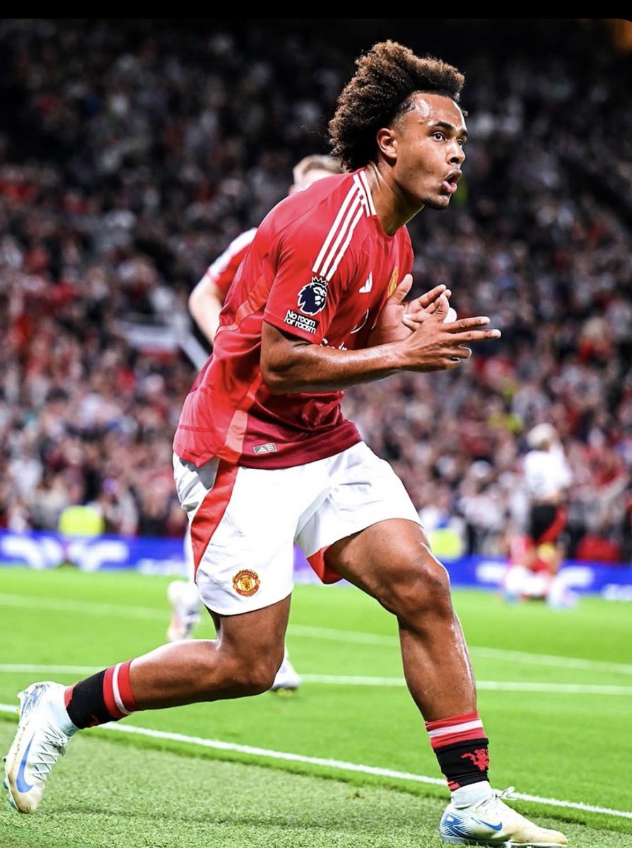 Joshua Zirkzee tweet media