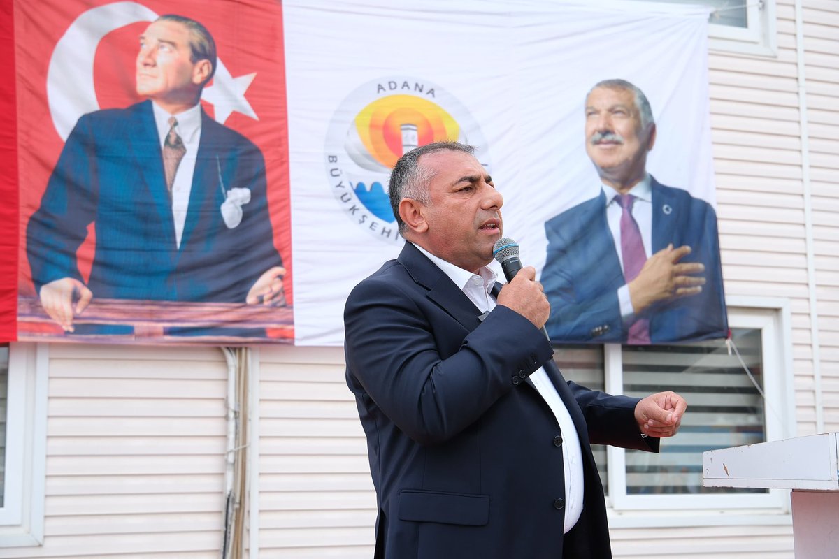 GungorGecer's tweet photo. Bayram öncesinde ASKİ çalışanlarımızla buluşup bayramlaştık. Adana’ya değer katmak için büyük bir özveriyle görev yapan tüm çalışma arkadaşlarımızın emekleri bizim için çok kıymetli. Birlik ve dayanışma içerisinde nice güzel bayramlara. https://t.co/pxxGoOslk1