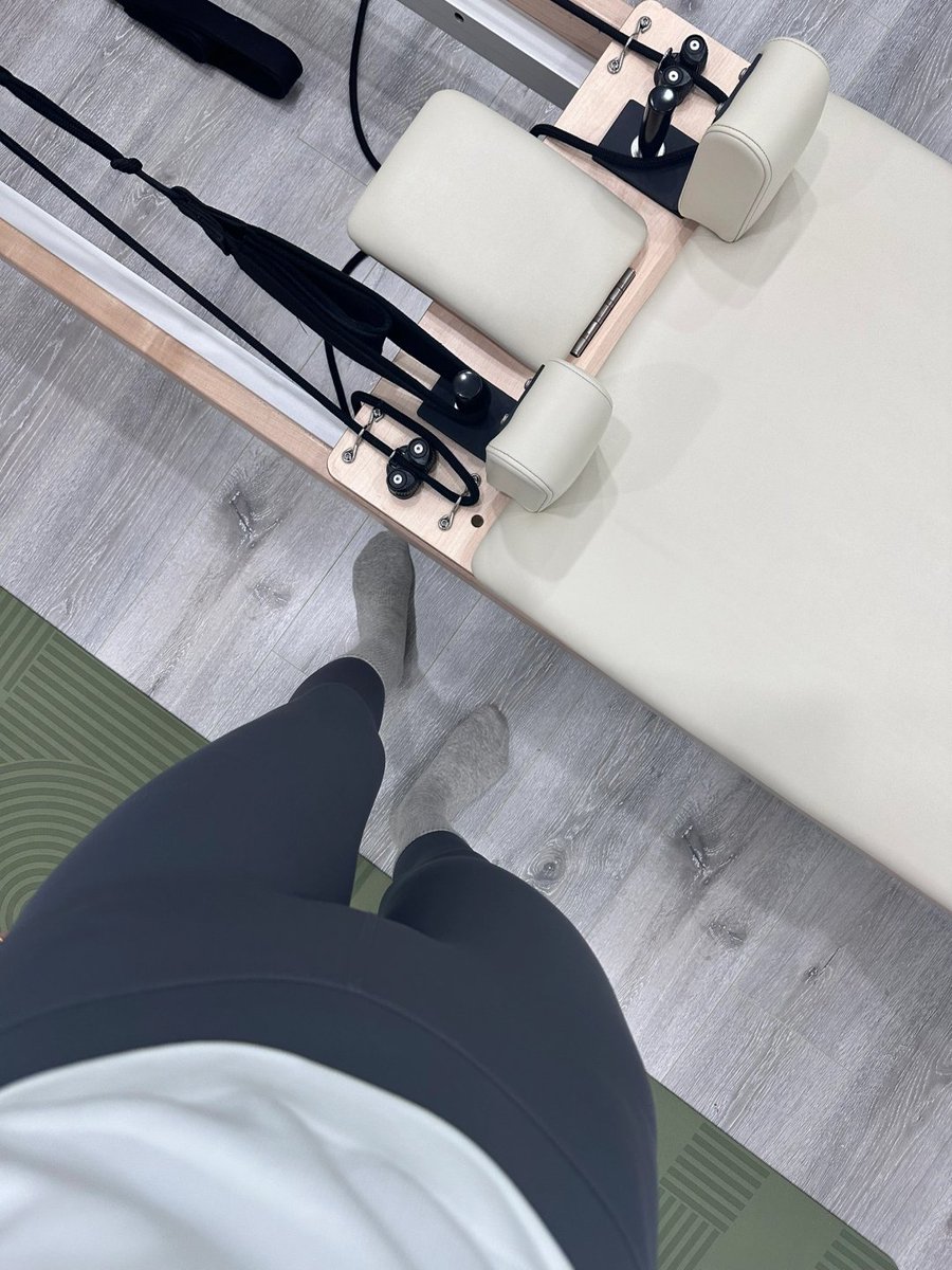 あやの tweet media