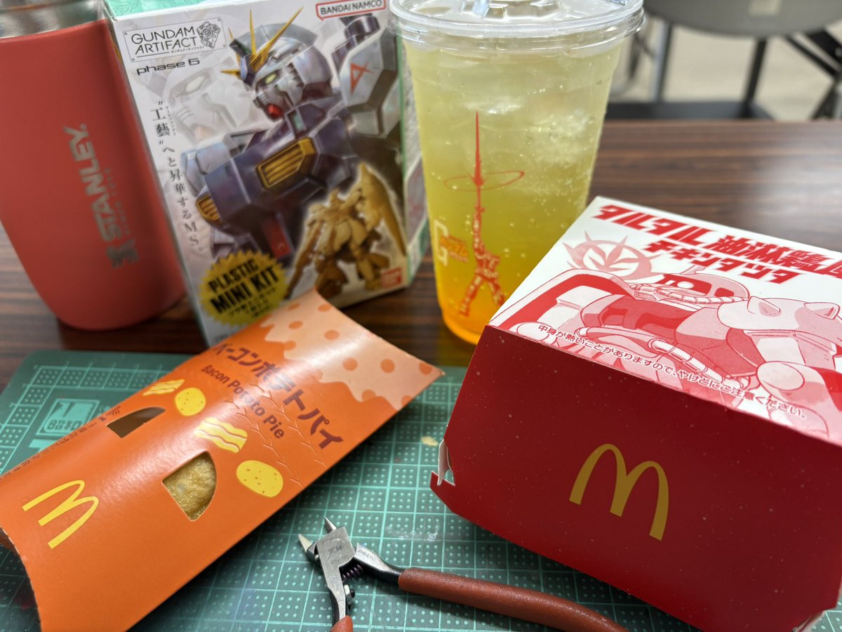nomrin2's tweet photo. 【模型サークルCYMAでは月1回製作ミーティングを行っています】

次回5/24(日)13:00~18:00
防府市武道館会議室

時間内入退室自由
ゲスト参加や見学OK

模型など
サブカル趣味お持ちの方
これから始める方

ひたすらトークも
もくもく制作も
ゆっくり楽しく

今年も秋の萌えサミに向けて

#CYMA https://t.co/8eALJS4Djb