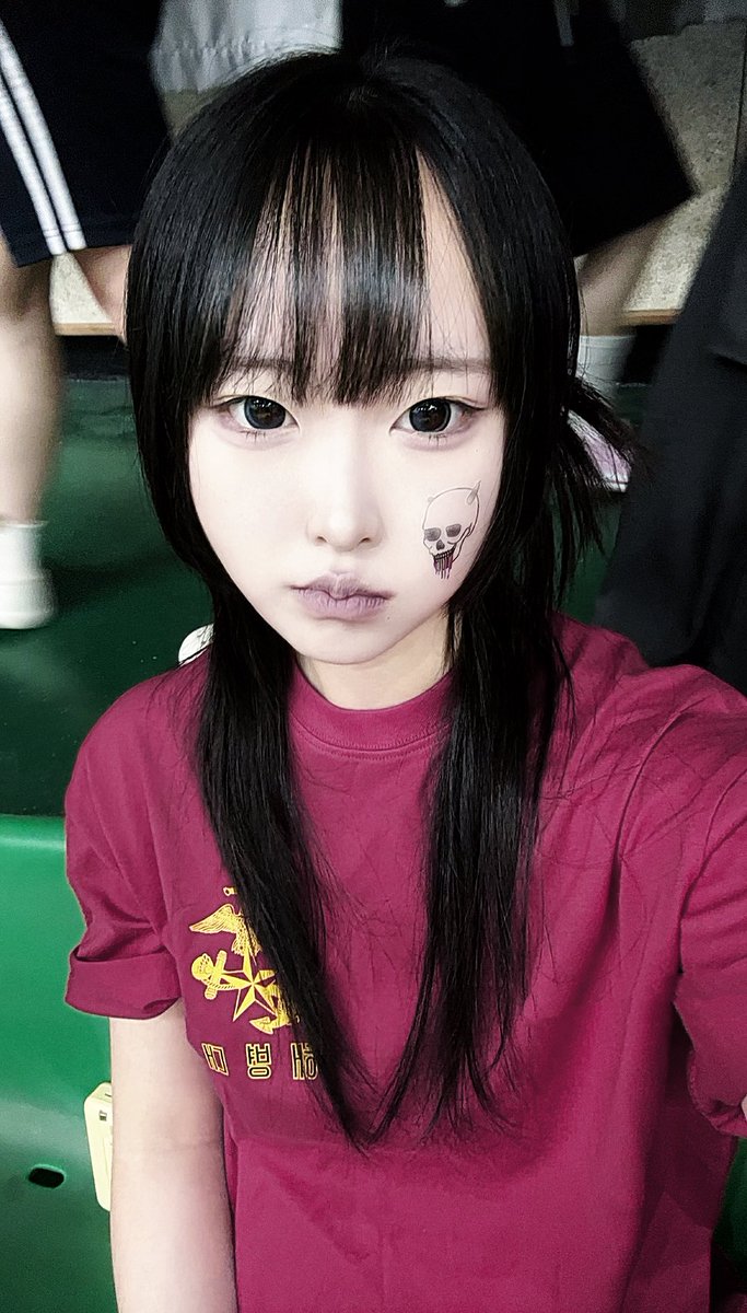 냐 tweet media