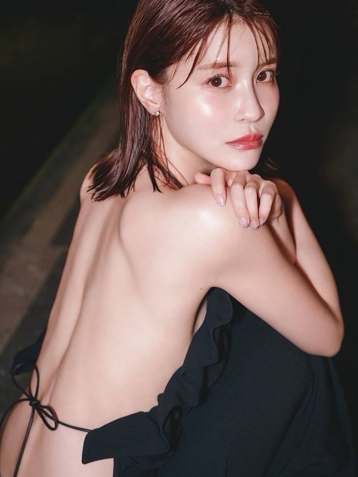 岸明日香 tweet media