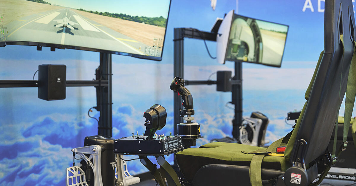 futureofflight's tweet photo. Need plans for the long weekend? We have you covered. ✈️

Boeing Future of Flight is open daily, including Monday, May 25, from 8:30 a.m. to 5:30 p.m.

Tickets are available via the link in bio. #BoeingFutureOfFlight https://t.co/IiQXyxmADy