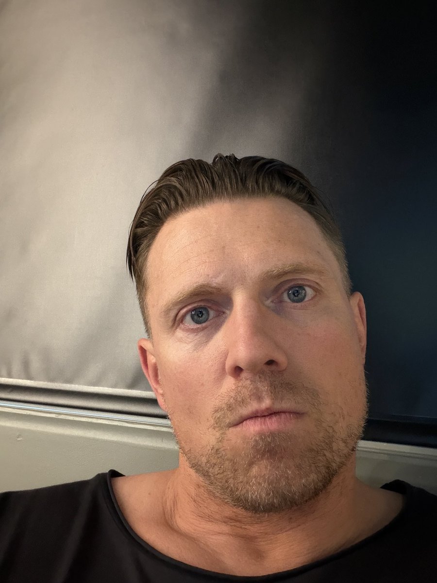 The Miz tweet media