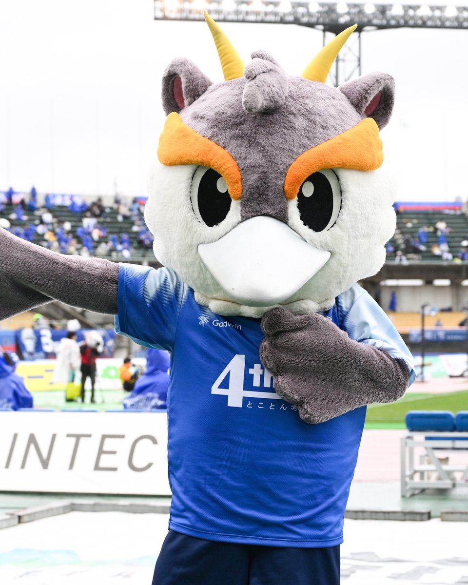 J_League's tweet photo. ／
#ＪリーグオールスターDAZNカップ には、
マスコットが大集合！
＼

【選手からライカくんへ✉️】
カターレ富山 亀田歩夢選手が思うライカくんの大好きなところ🫶

「点決めた時のダンスがキレキレで可愛い」

@katallertoyama https://t.co/GvN4f48wXO