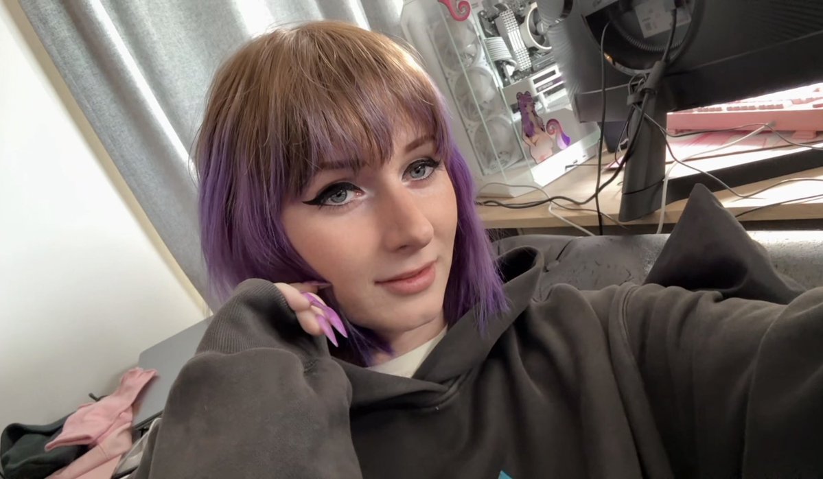 Cassie tweet media