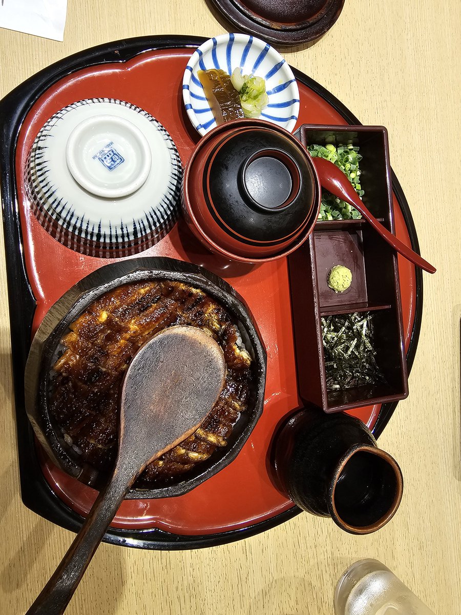 nutsryuji's tweet photo. 名古屋に来たら
これは押さえとかないとね😋 https://t.co/hiJ2XE69oz