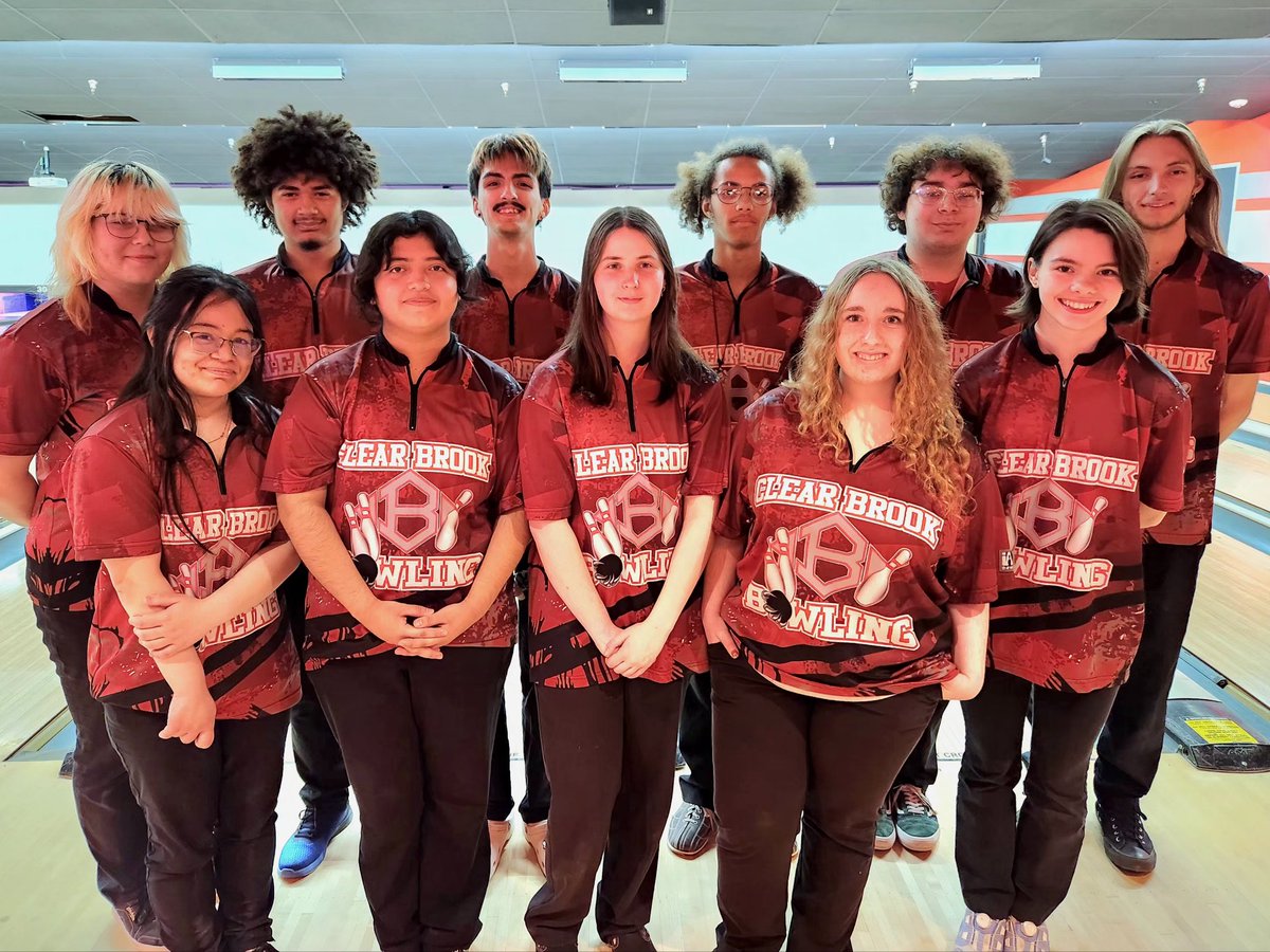 CBHSBowling's tweet photo. Congratulations to our seniors.  We are beyond proud of you all.  You did it!!  Class of 2026!! 🎳🎳 https://t.co/YHMB7bIF9U