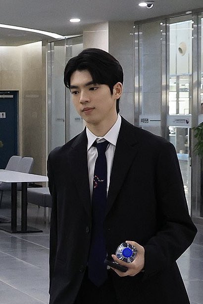 핫도그두개 tweet media